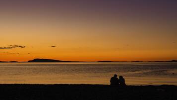 Beach nearby, beach towels