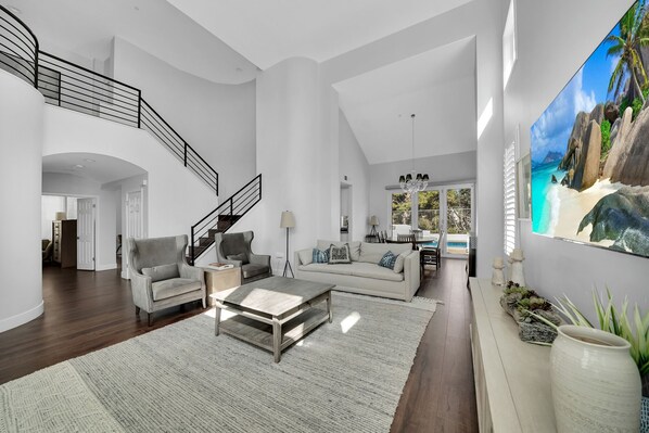 TV connectée, cheminée