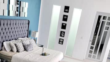 4 bedrooms, iron/ironing board, free WiFi, bed sheets