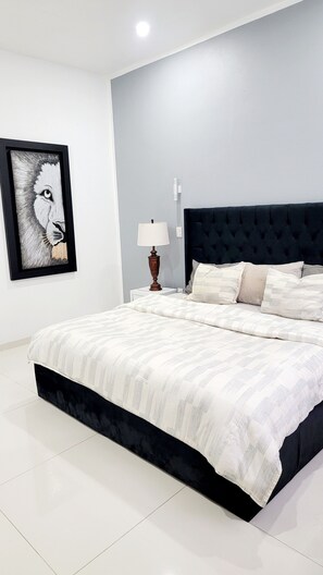 4 bedrooms, iron/ironing board, free WiFi, bed sheets