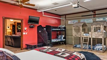 2 bedrooms, desk, iron/ironing board, travel cot