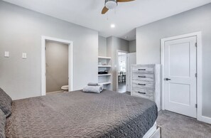 2 habitaciones, wifi gratis y ropa de cama 