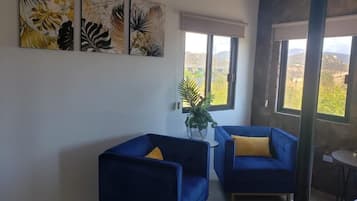 Casa, 4 habitaciones, para fumadores, patio | 5 habitaciones