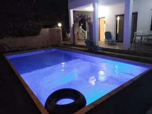 Villa, 3 chambres, fumeurs, piscine privée | Piscine | Piscine extérieure
