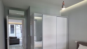Luokittelematon kuva, 3 kautta 13, painike