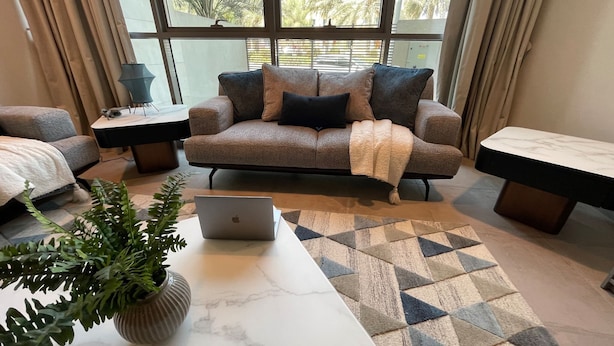 Living room - Best Townhouse On Jcv 4 Bedrooms With Jacuzzi (Dubai)
