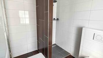 Apartment, 2 Bedrooms | Bilik Mandi