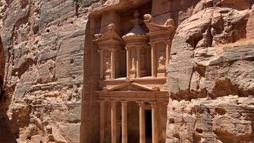 Apartment, 1 Bedroom, Accessible, Smoking | Point of interest