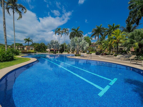 Apartment, 3 Bedrooms, Accessible, Terrace | Pool | Outdoor pool - "ocean Front Condo In Peaceful, Gated Community" (Jacó)