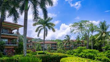 Apartment, 3 Bedrooms, Accessible, Terrace | Property grounds