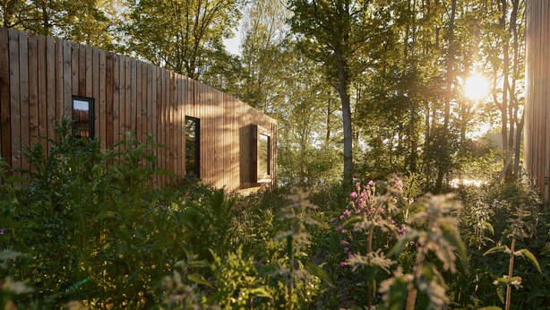 Property grounds - Lodge Loft Eco Luxe in the Heart of Nature for 2 People by the Lake 10 (Antoing)