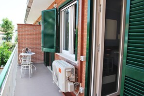 House, 1 Bedroom, Smoking, Balcony | Balcony - La Bouganville Studio 200 m From the sea (Sperlonga)