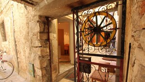 Unclassified image, 4 of 21, button - Semi Studio Rovinj (Rovinj)