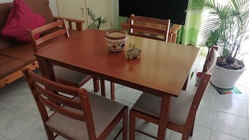 Shared Dormitory, 1 Bedroom, Smoking, Balcony | Living area