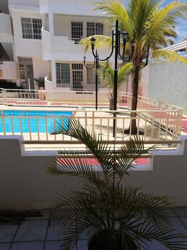 Room in Apartment - Roommate for Rent in Flic en Flac