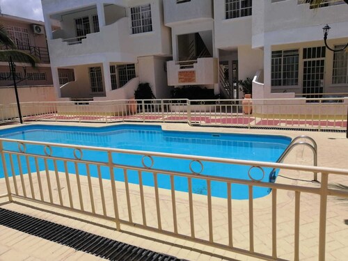 Room-roommate for Rent in Flic en Flac