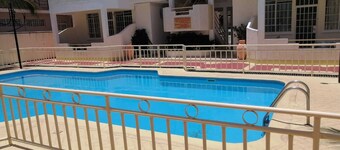 Room-roommate for Rent in Flic en Flac