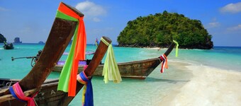 Luxury Four Bed Villa Jasmine, Infinity Pool, Full Staff , Chef and Breakfasts