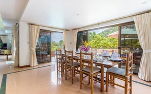 Villa, 4 Bedrooms, Accessible, Private Pool | Dining
