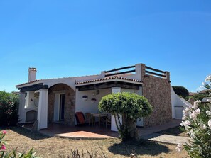 Property entrance - Villa a few Steps From the Beach (Santa Teresa di Gallura)