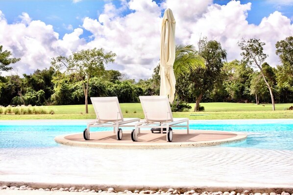 Apartment, 2 Bedrooms, Accessible, Smoking | Pool
