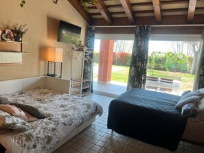 Quarto, 1 quarto, terraço, vista para o jardim | 1 quarto