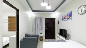 Apartment, 2 Bedrooms | Living room - Manzil Anilao Cosy 2 Bedroom Apartment U2 (Mabini)