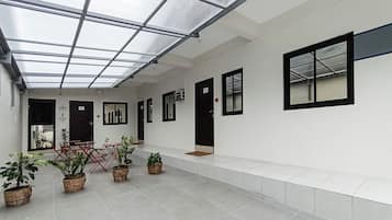 Apartment, 2 Bedrooms | Interior