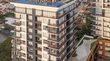 Condo, 2 habitaciones, balcón, vista a la ciudad | Exterior