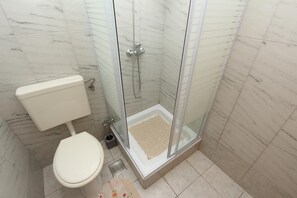 Bathroom - Miriana Studio With Balcony (Rovinj)
