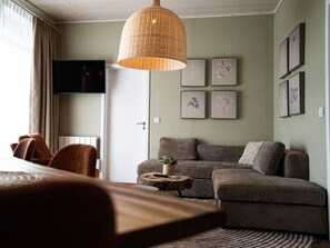 Living room - Luxurious Waterfront Villa Surrounded by Nature for 4 People 7 (Antoing)