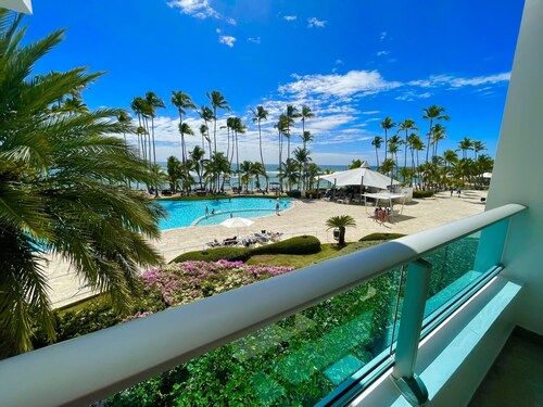 Marbella 2bedroom Beachfront Apartment