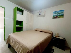 Dortoir partagé, 3 chambres, accessible aux personnes à mobilité réduite, fumeur | 3 chambres