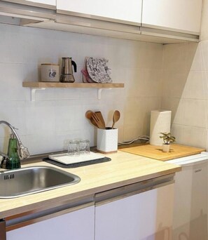 Apartment, 1 Bedroom, Smoking, Garden View | Interior - The Sweet Frascati Home (Monte Porzio Catone)