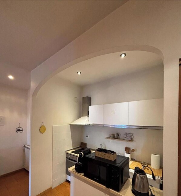 Apartment, 1 Bedroom, Smoking, Garden View | Interior - The Sweet Frascati Home (Monte Porzio Catone)