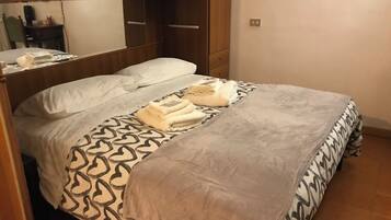 Apartment, 1 Bedroom, Smoking, Garden View | 1 bedroom