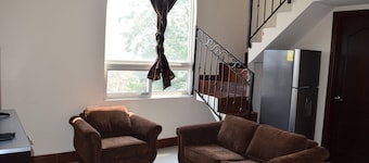 Amplio Cuarto En Chipinque 2