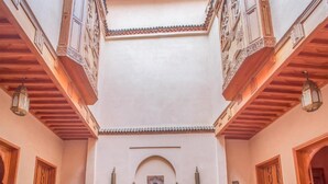 Unclassified image, 4 of 56, button - "room in Guest Room - Riad Lakouas-benjoin Room" (Marrakech)