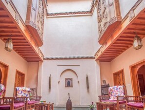 Room, 1 Bedroom, Balcony | Dining - "room in Guest Room - Riad Lakouas-benjoin Room" (Marrakech)