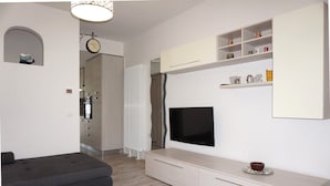 Villa, 3 habitaciones, patio | Interior