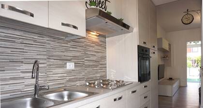 Cosy two - Storey Villa With a Garden and a Shared Swimming Pool