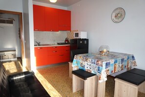 Apartment, 3 Schlafzimmer, Balkon | Innenbereich