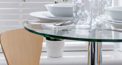 1 Bedroom Apartment With Wifi and Parking