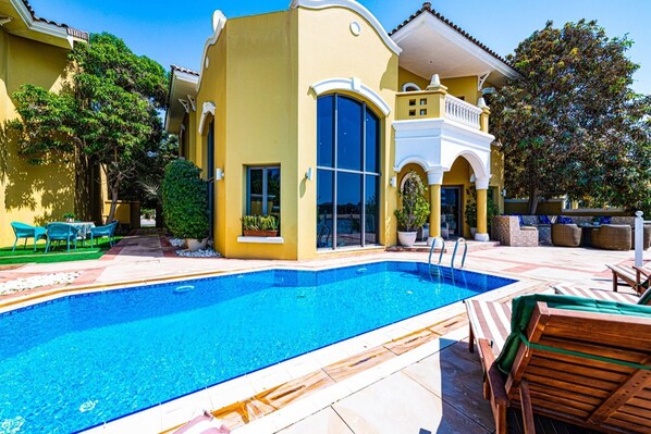 Indoor pool - Villa Premium Palm Jumeirah (Dubai)