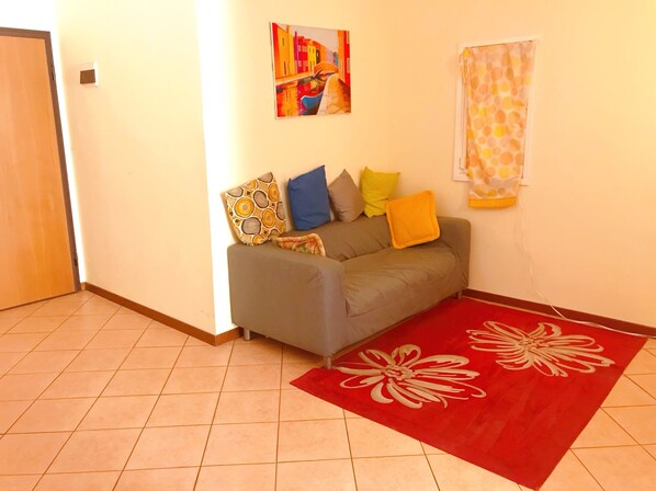 Shared Dormitory, 1 Bedroom | Interior - Room in Apartment - B&B in the Heart of the University Town of Padua for Short Summer Trips (Padova)