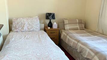 Casa, 3 habitaciones, chimenea | 3 habitaciones