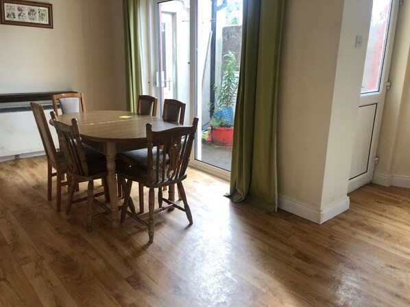 Huis, 3 slaapkamers, open haard | Woonruimte