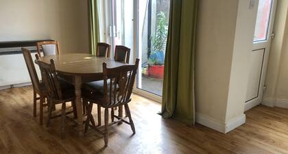 Erneside Townhouses 3 Bedroom Self-catering Holiday Rentals Near River Erne