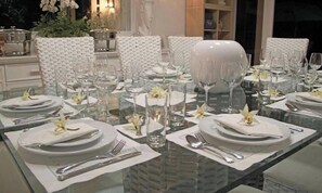 Villa, 4 chambres, accessible aux personnes à mobilité réduite, fumeur | Salle à manger