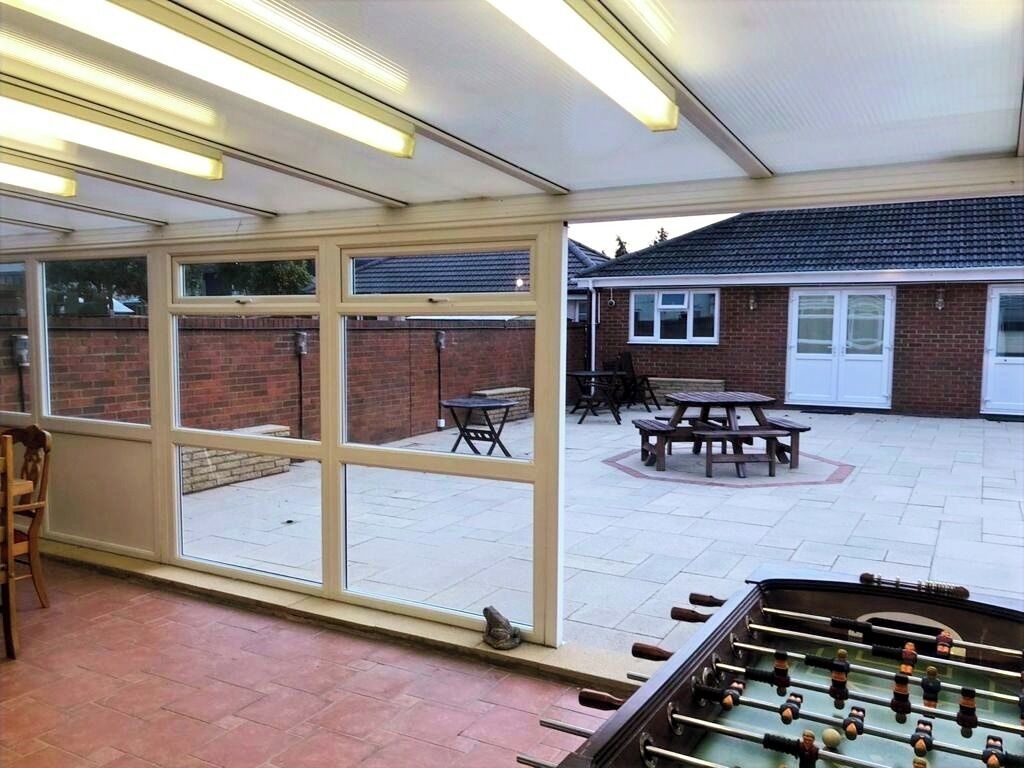 Apartment, 3 Bedrooms, Patio, Garden View | Games room